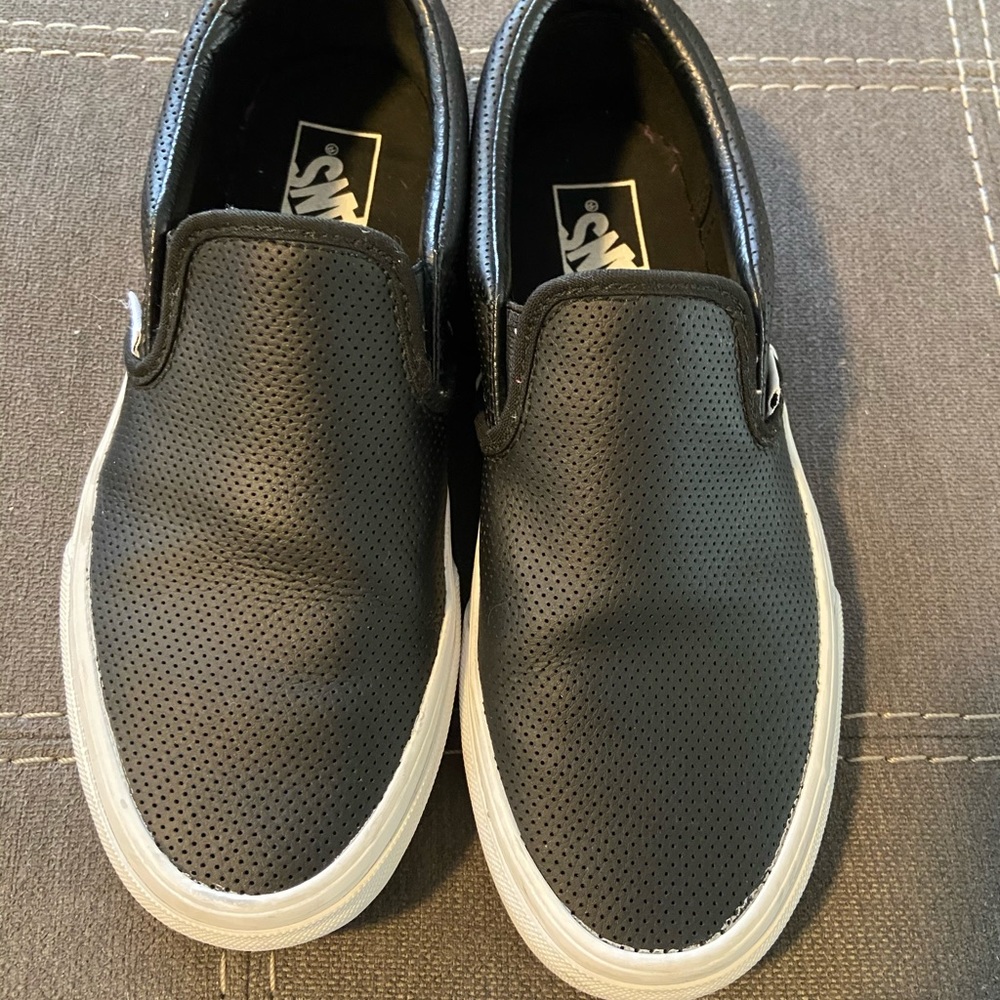 Vans slip on